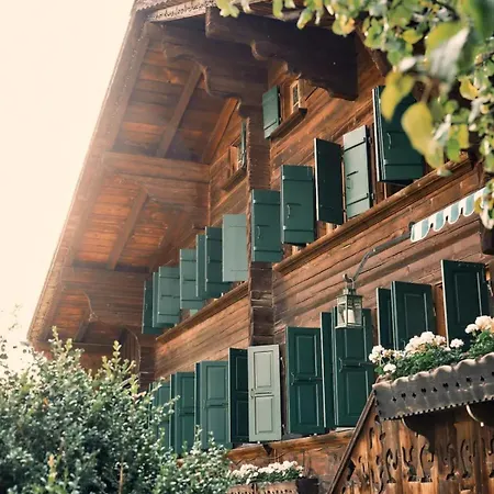 Swiss Near Gstaad: Luxury Views Σπίτι διακοπών *
