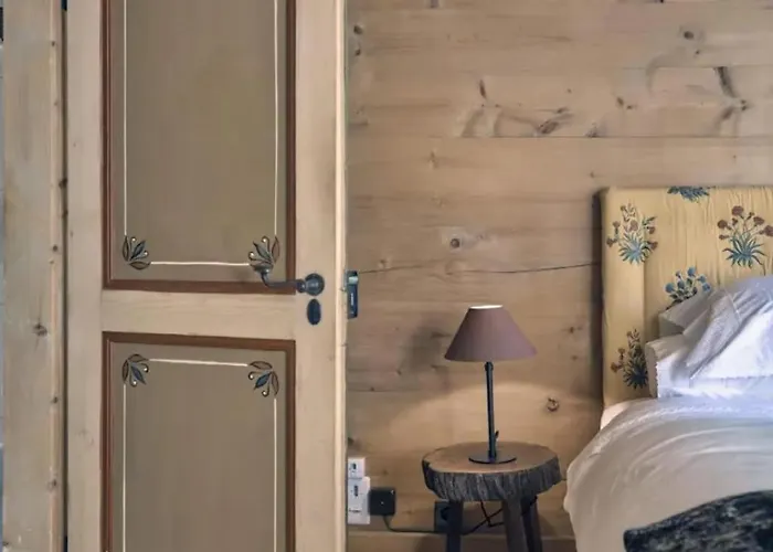 Feriehus Swiss Near Gstaad: Luxury Views *