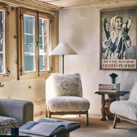 Дом отдыха Swiss Near Gstaad: Luxury Views