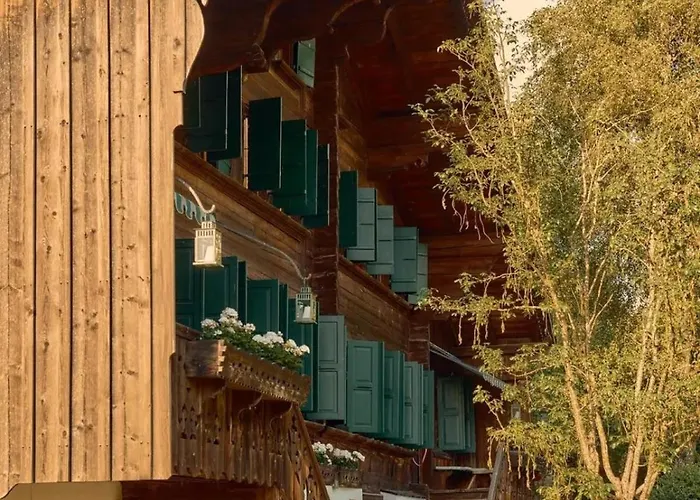 Swiss Near Gstaad: Luxury Views Σπίτι διακοπών *